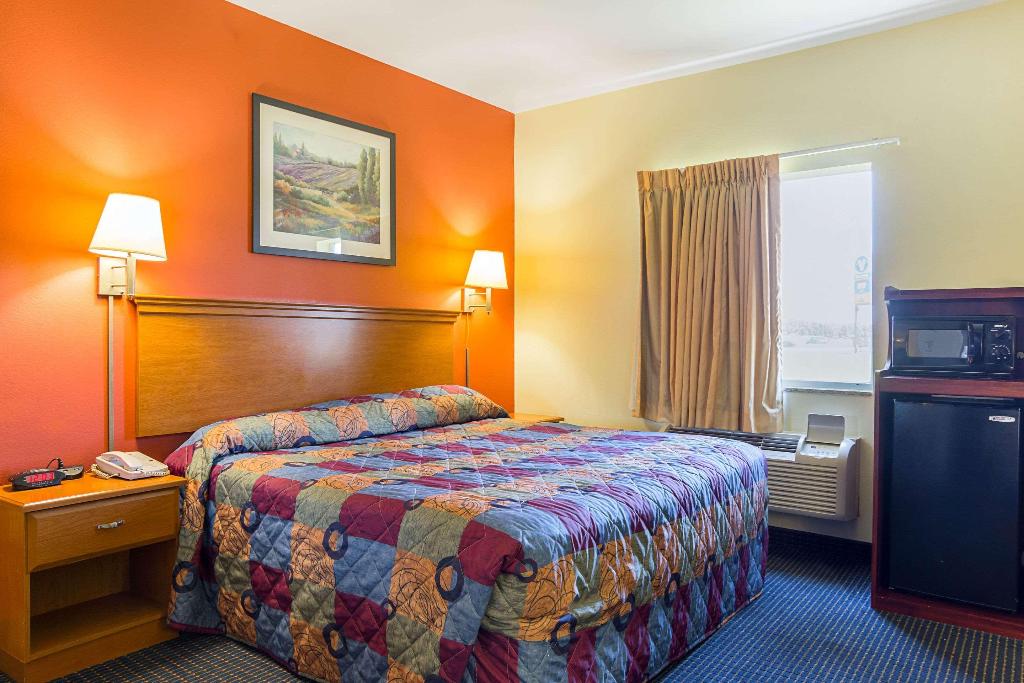 EconoLodgeInn & SuitesPritchardRoadNorthLittleRoc