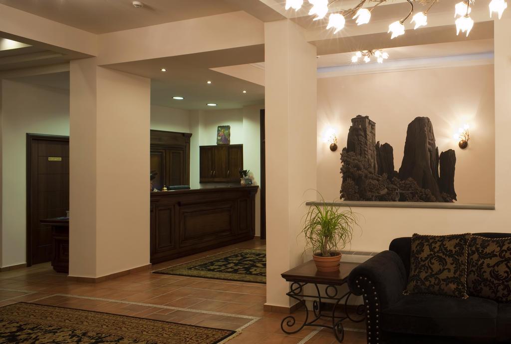 Dellas Boutique Hotel