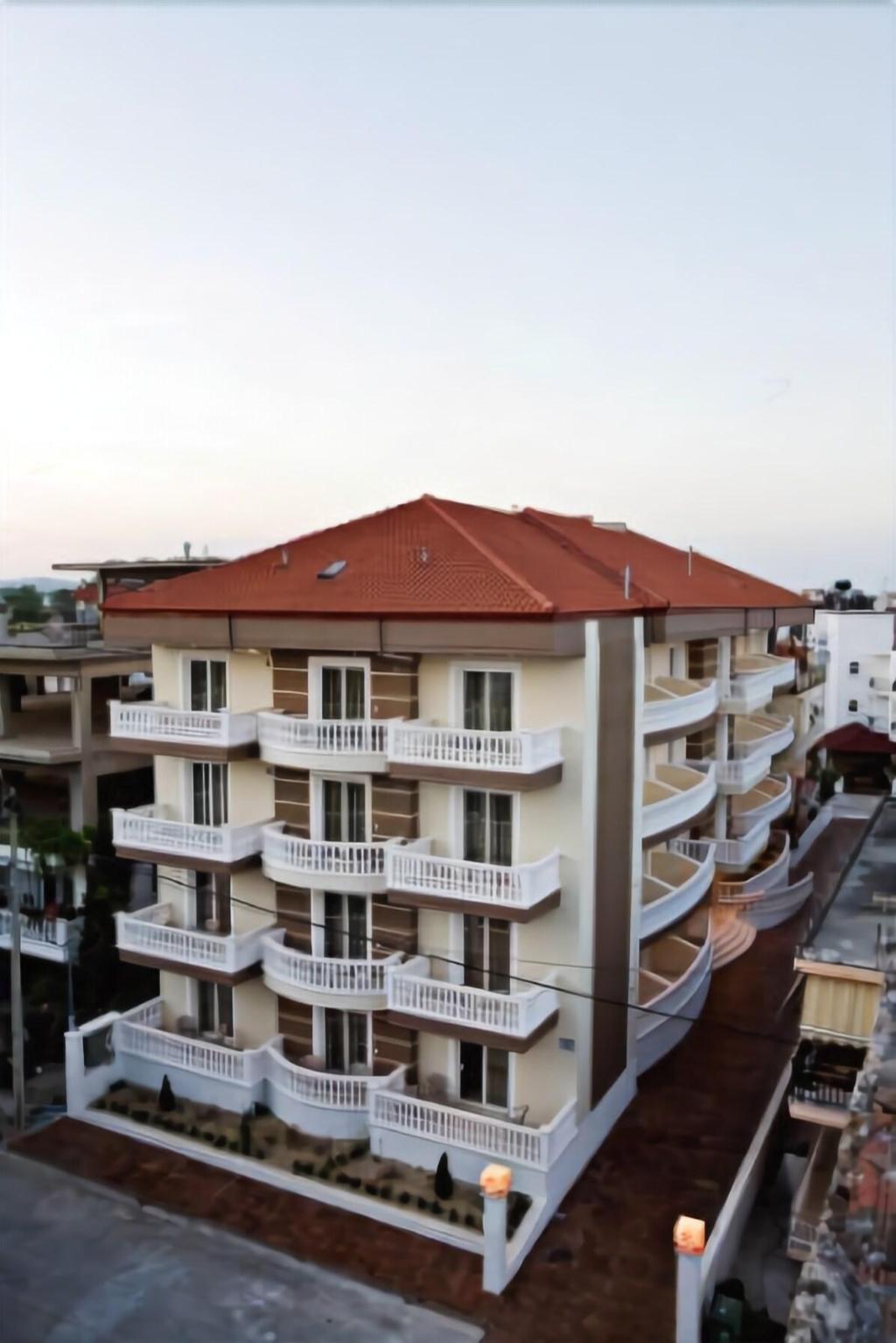 Rg Status Hotel