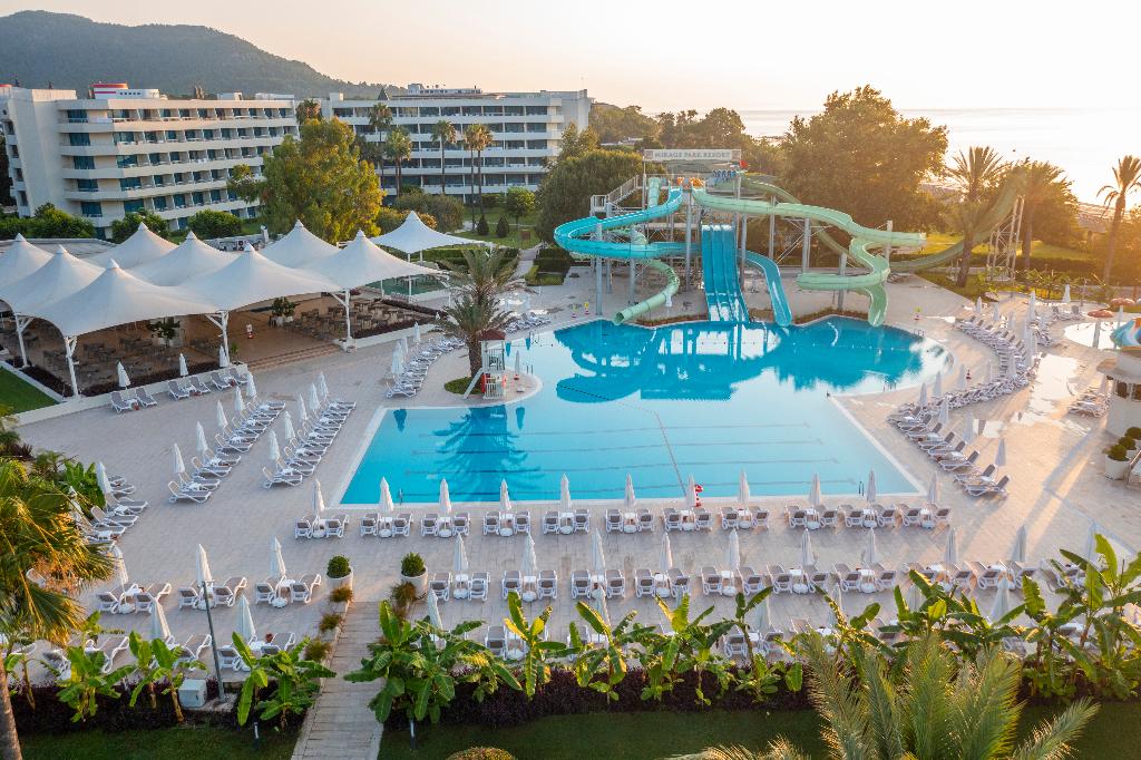 Mirage Park Resort Hotel