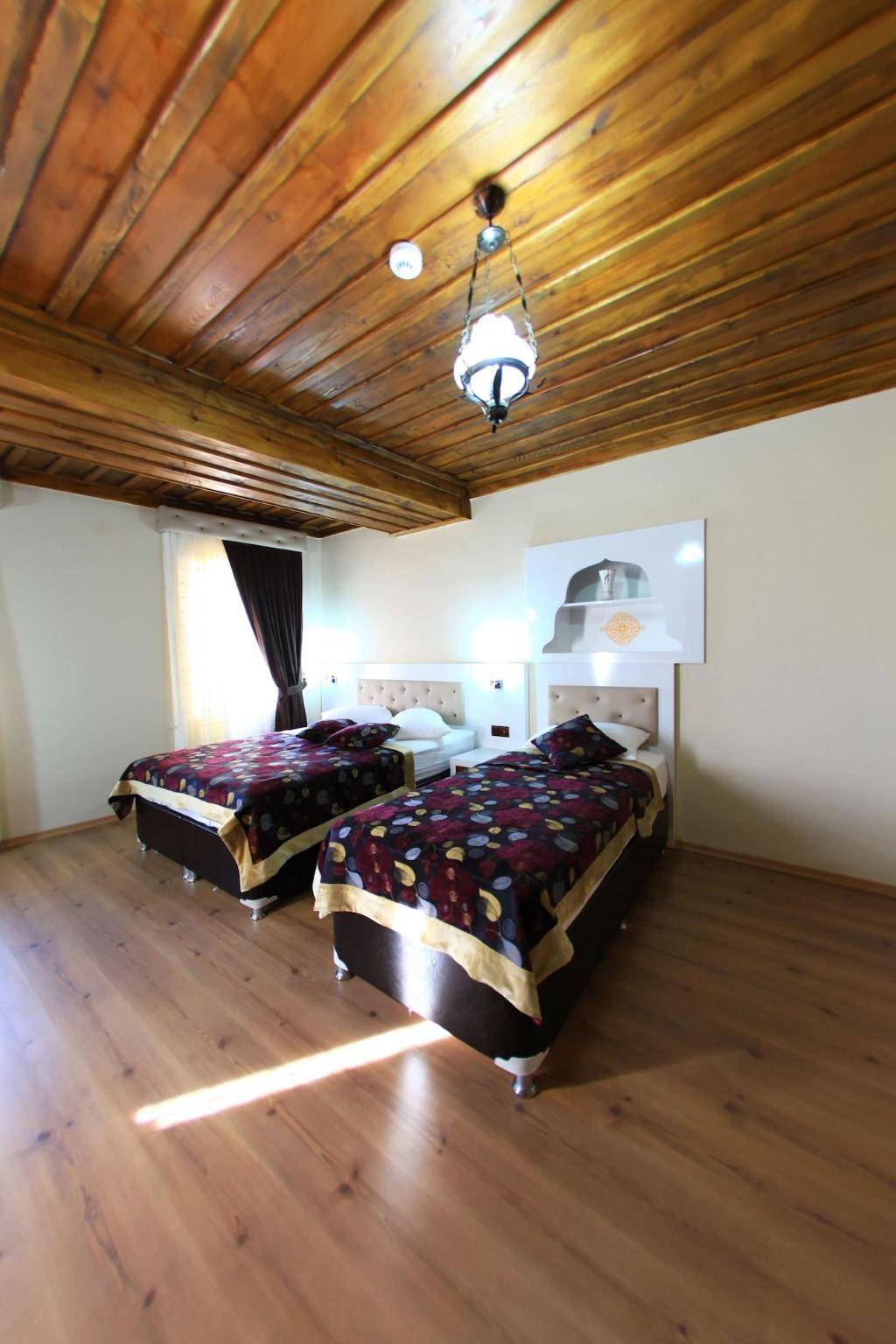 Bacchus Pension