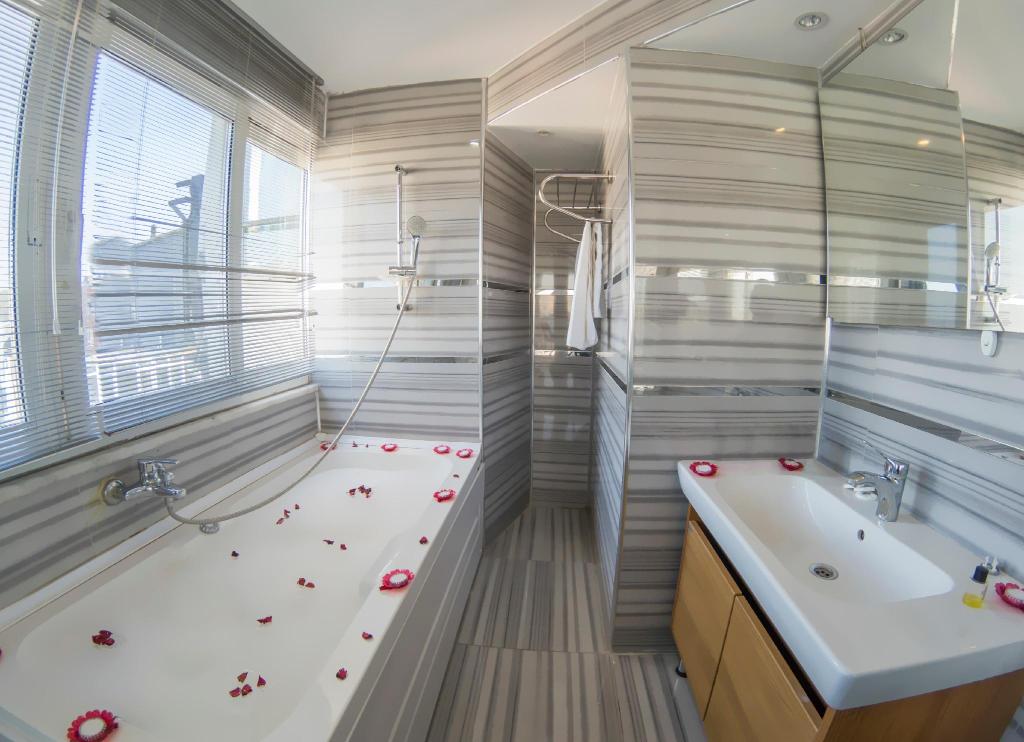 Esen Hotel