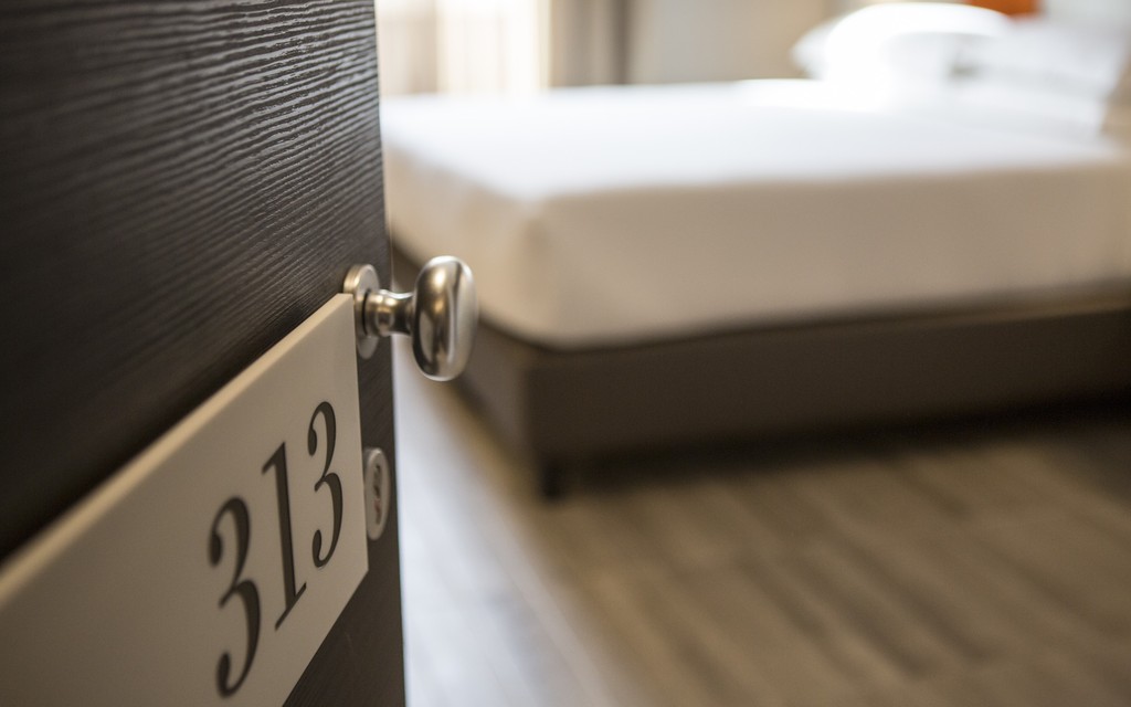 hotel-thumb