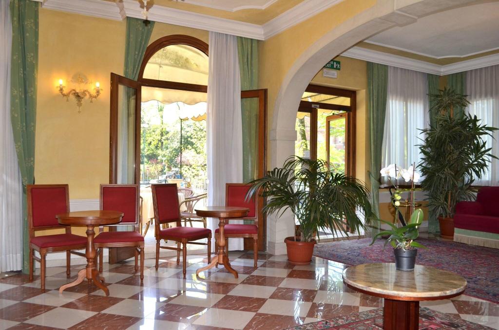 Villa Cipro