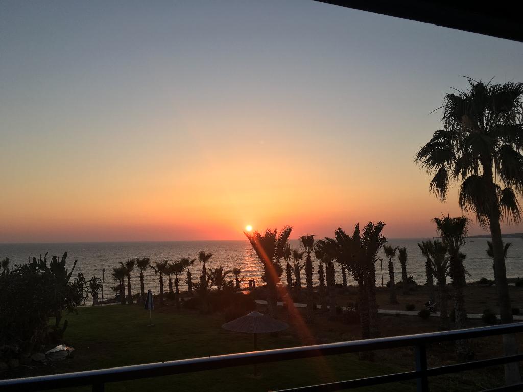 Hotel Helios Bay Hotel Apts & Villas, Zypern, Paphos. Großes 2