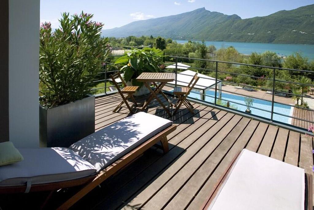 Les Suites Du Lac