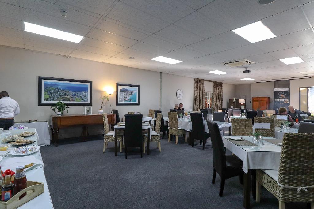 Hotel The Whale Coast All Suite Hotel, Südafrika, Hermanus. Großes 2