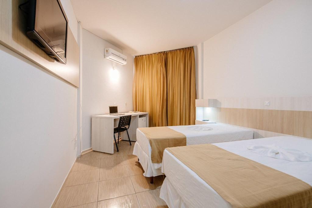 Harbor Querencia Hotel