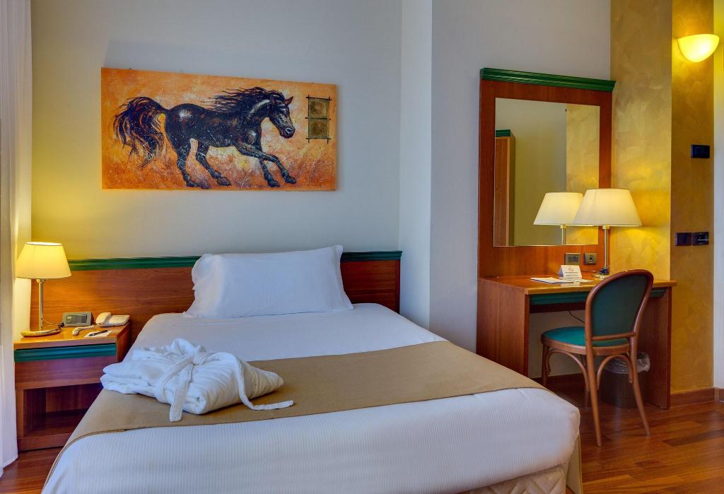 Hotel Raffaello Milan photo 20