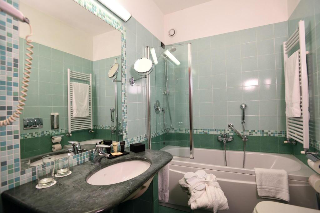 Hotel Raffaello Milan photo 34