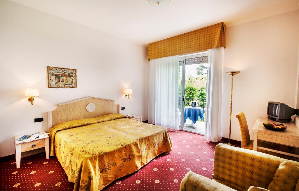 Lido La Perla Nera Hotel