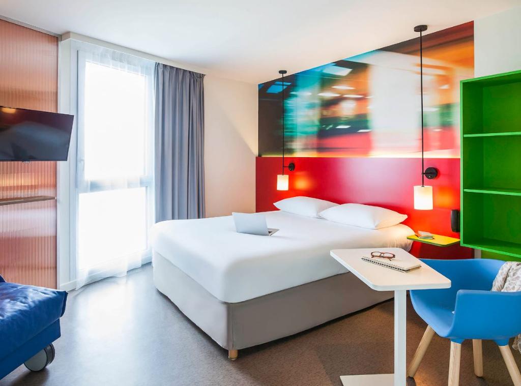 Ibis Styles Clermont-Ferrand Le Brézet Airport