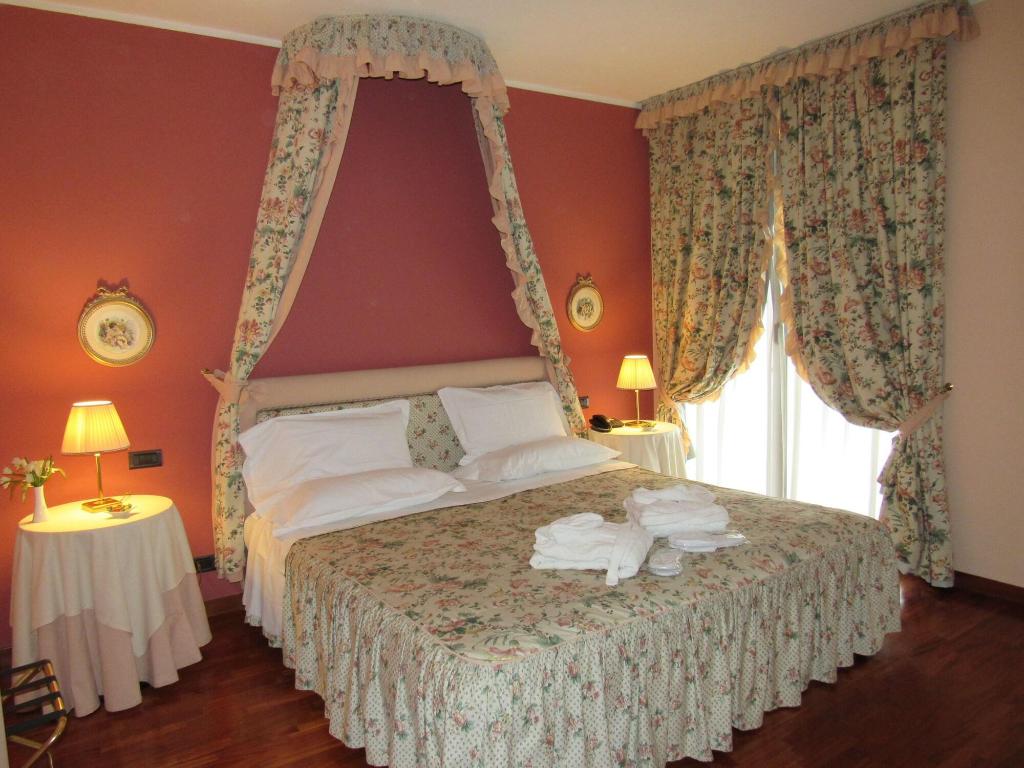 Green Hotel