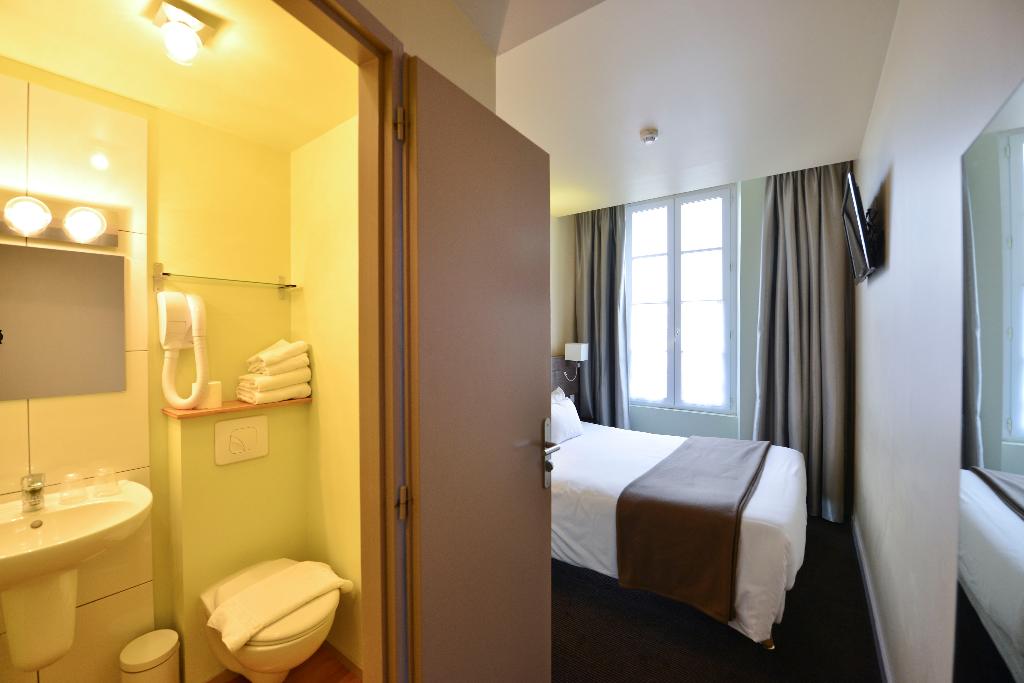Accostage Hotel