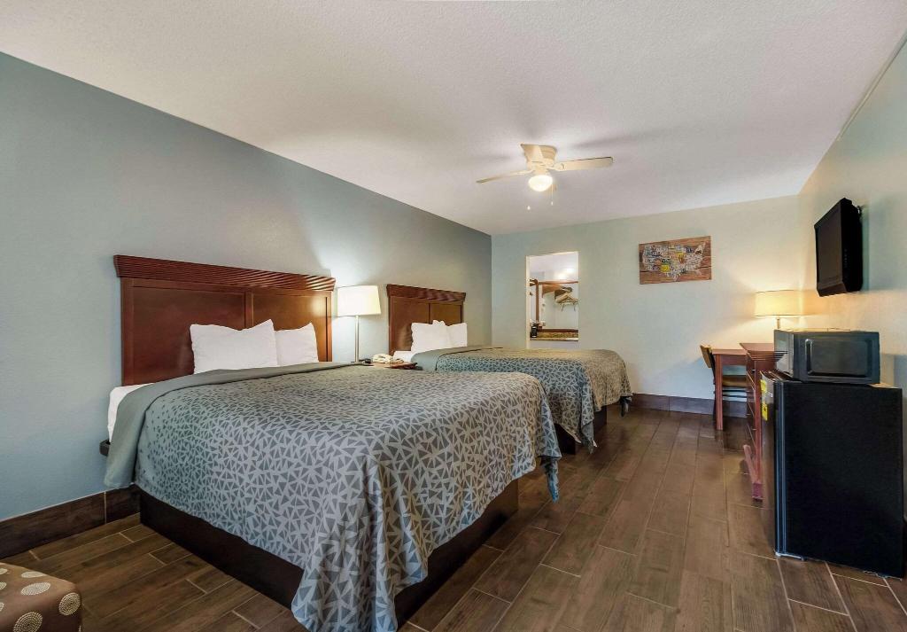 Econo Lodge Inn & Suites Fulton - Rockport