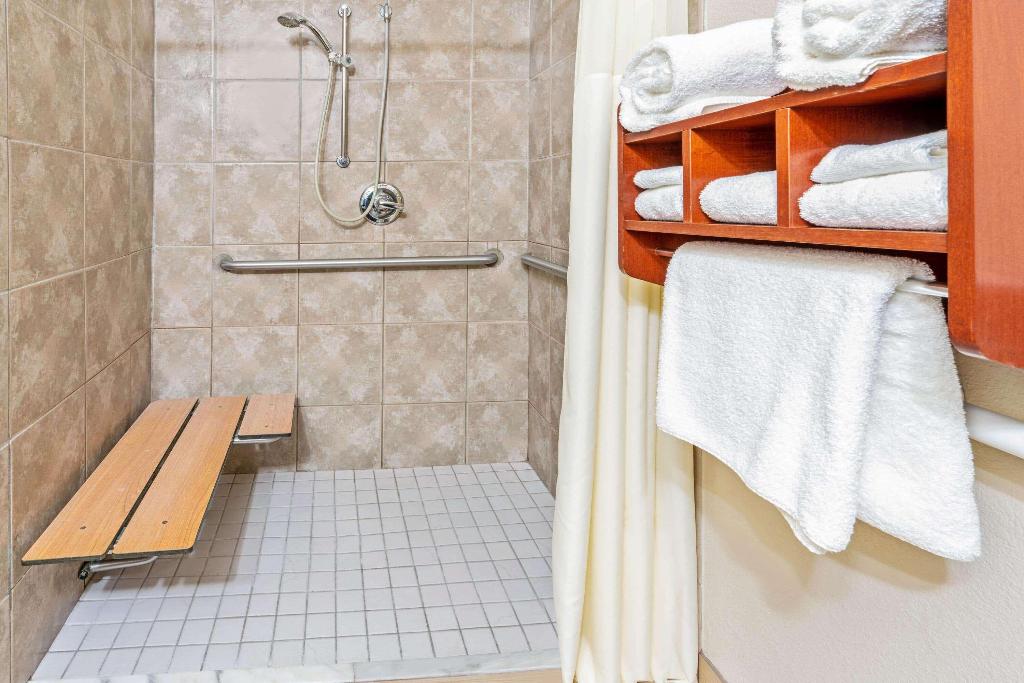 La Quinta Inn & Suites Oklahoma City-Midwest City