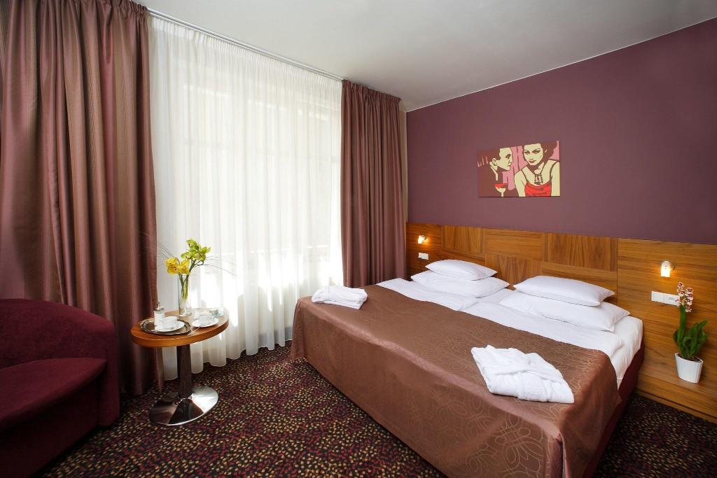 Hotel 1.Republic Hotel