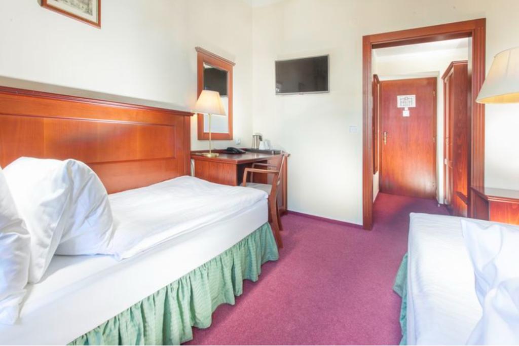 Hotel Lunik