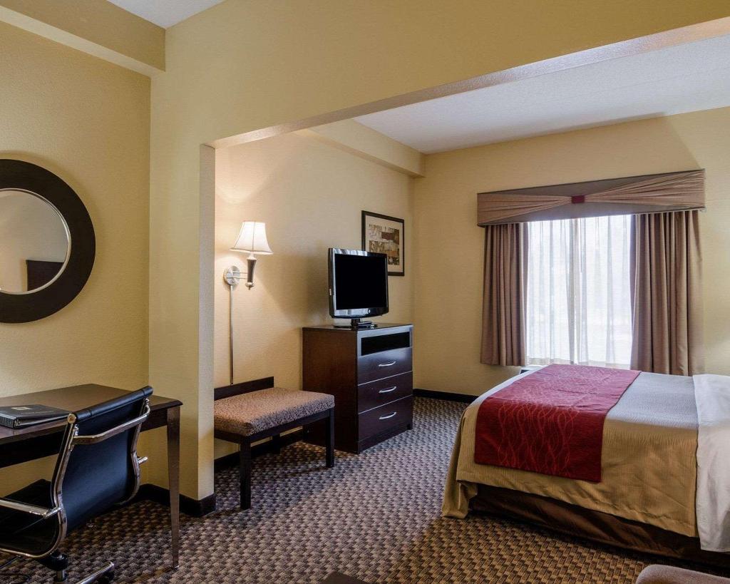 Spark by Hilton Waynesboro