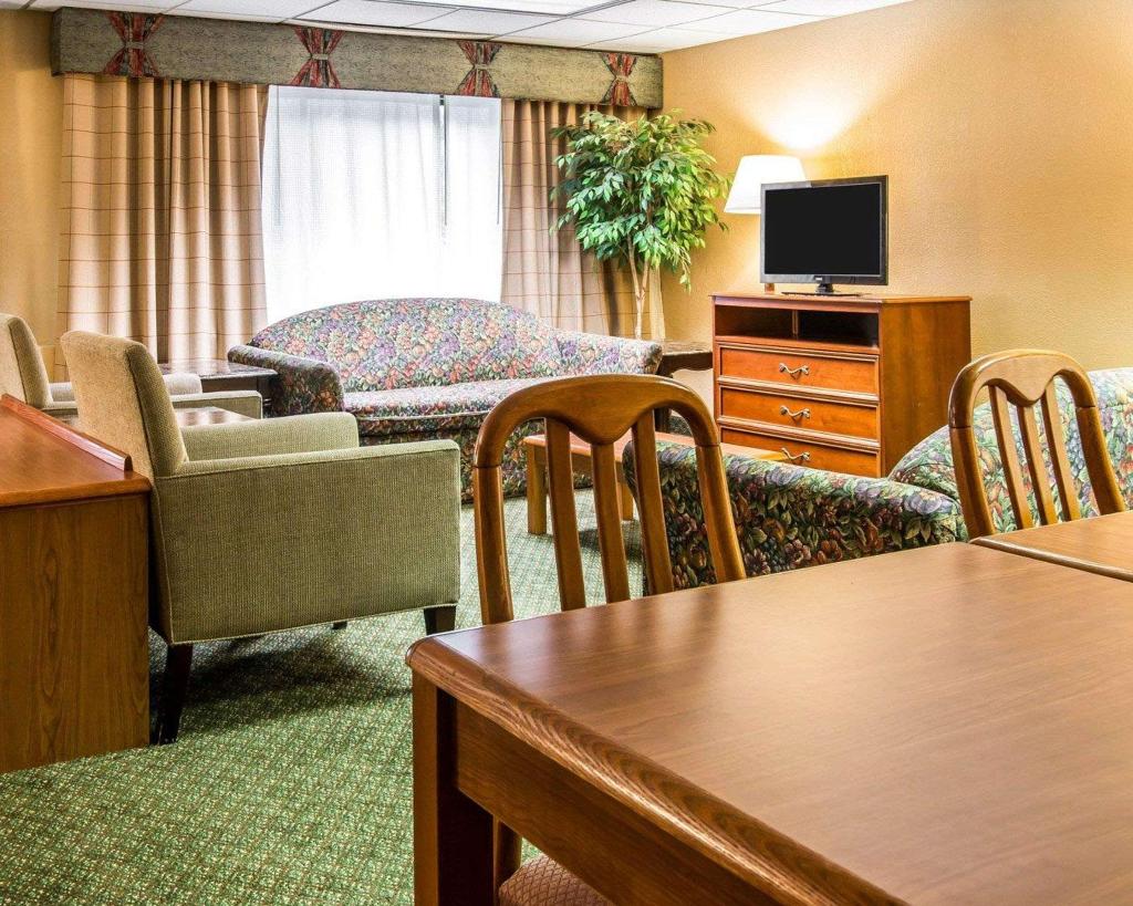 Quality Inn Southfield Area