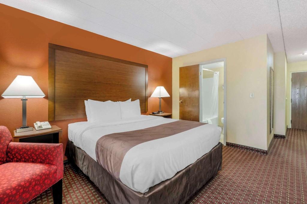 Quality Inn & Suites Lincoln South
