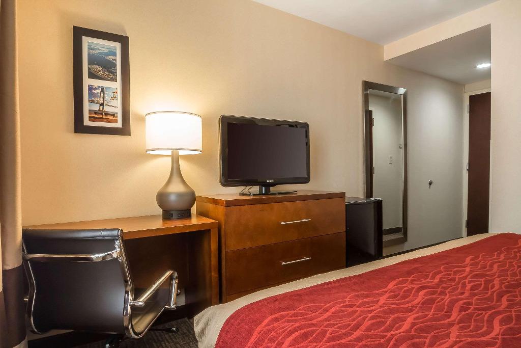 Comfort Inn Staten Island Staten Island