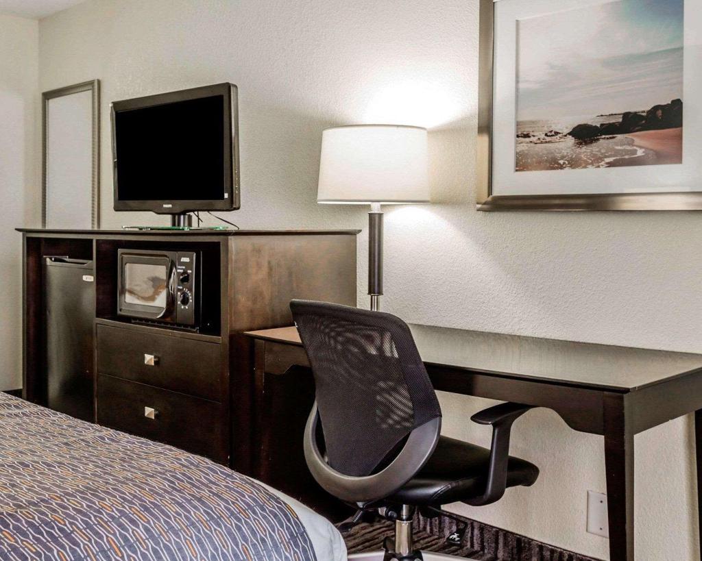 Quality Inn Mt. Pleasant