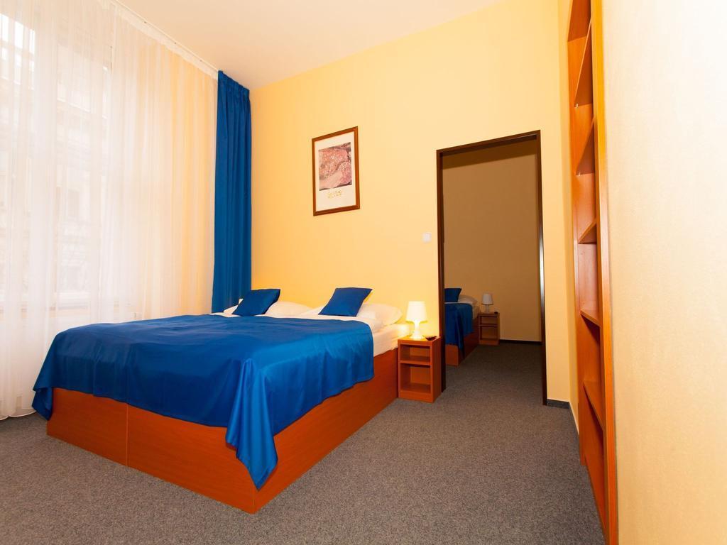 Adeba Hotel