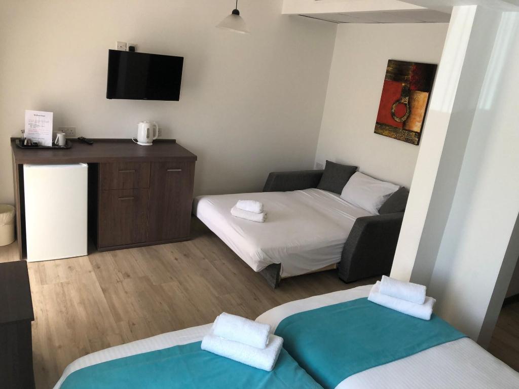 Sunseeker Holiday Complex