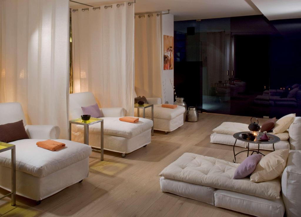Imagem da galeria de The Level At Melia Barcelona Sky