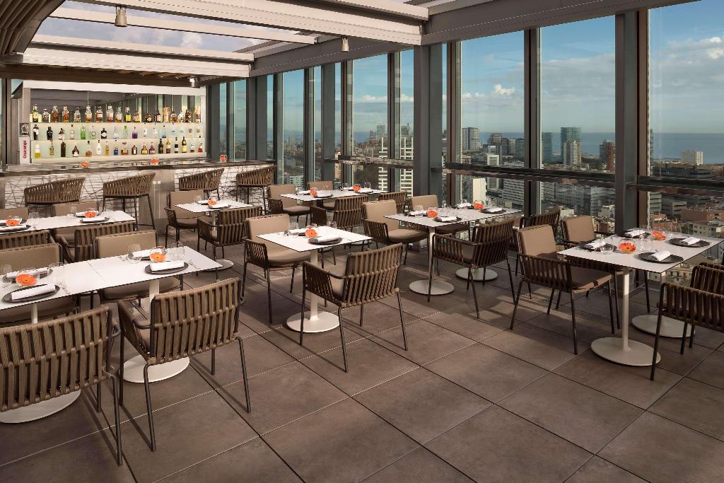 Imagem da galeria de The Level At Melia Barcelona Sky