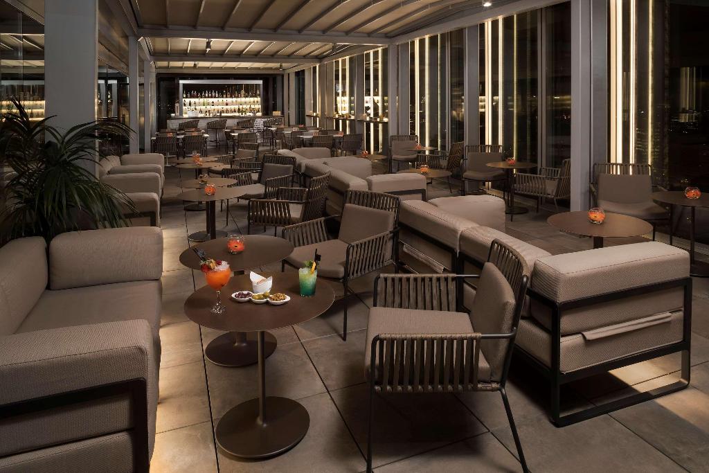Imagem da galeria de The Level At Melia Barcelona Sky