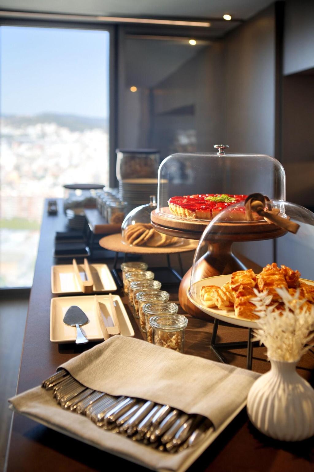 Imagem da galeria de The Level At Melia Barcelona Sky