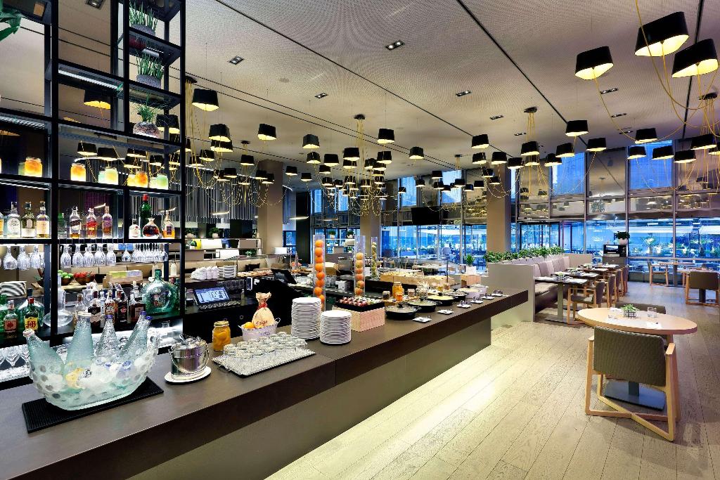 Imagem da galeria de The Level At Melia Barcelona Sky