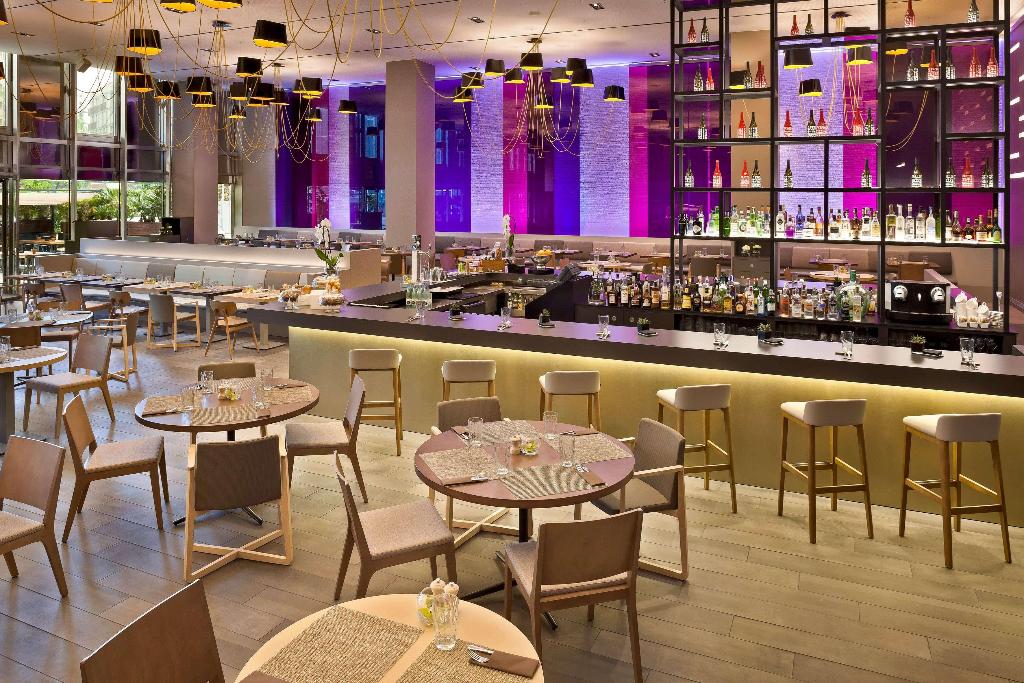 Imagem da galeria de The Level At Melia Barcelona Sky