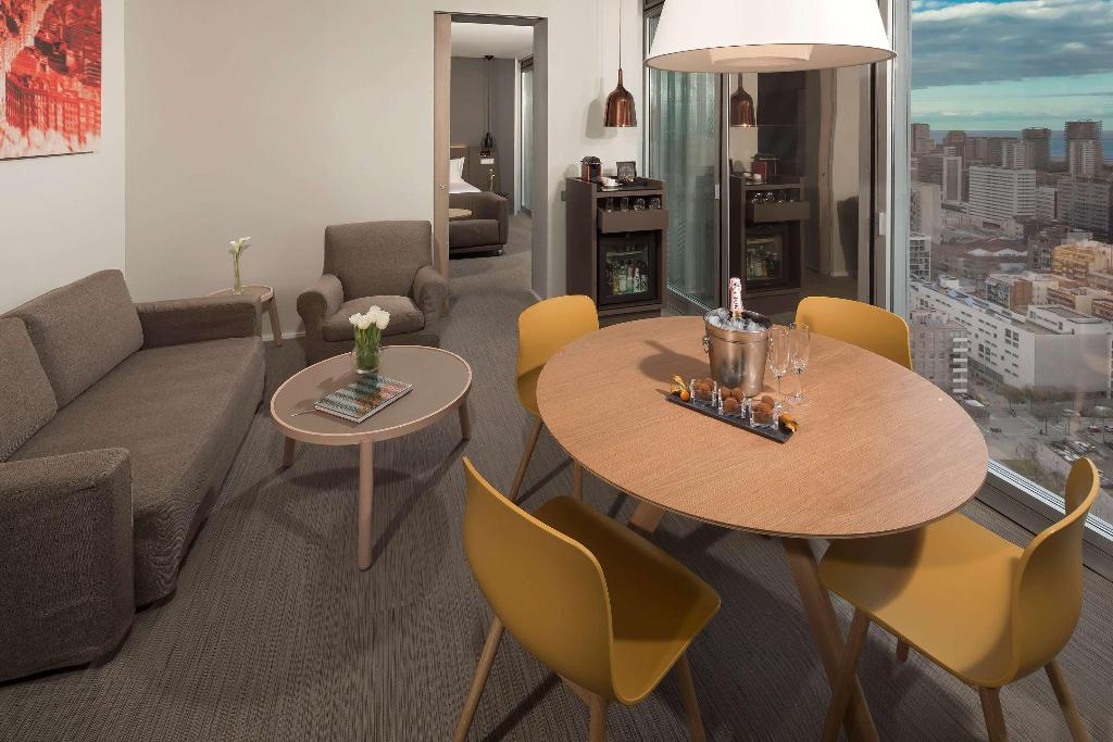 Imagem da galeria de The Level At Melia Barcelona Sky