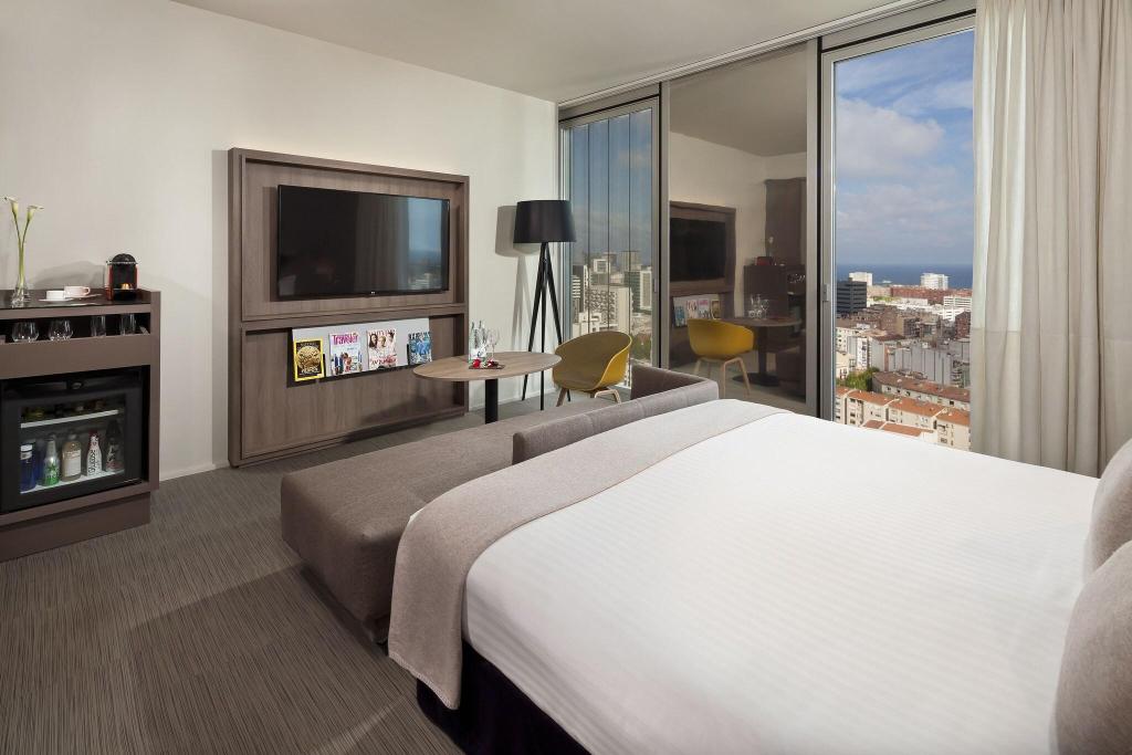 Imagem da galeria de The Level At Melia Barcelona Sky