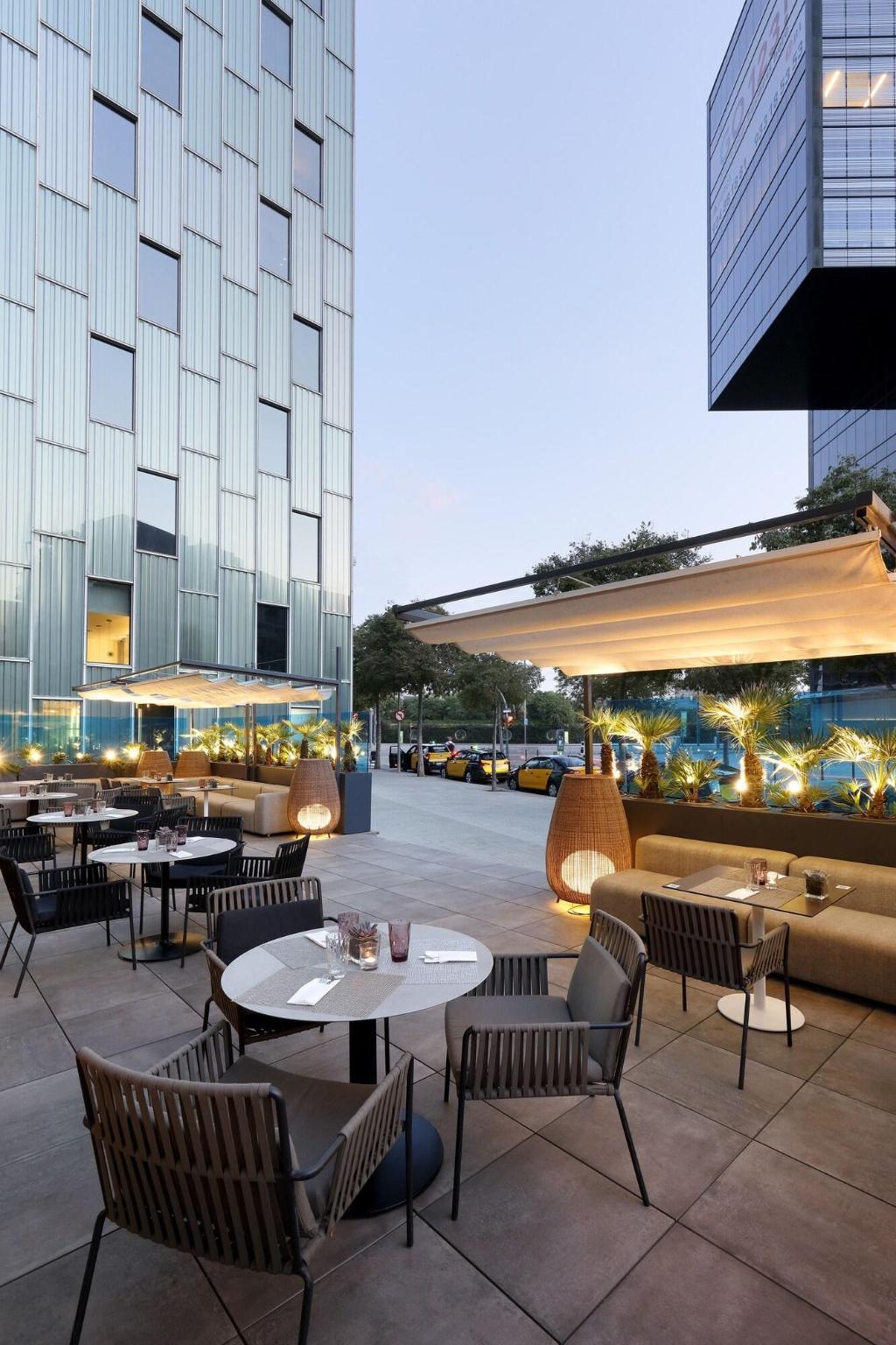 Imagem da galeria de The Level At Melia Barcelona Sky