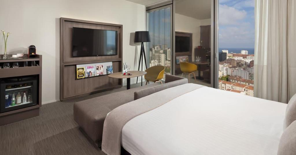 Imagem da galeria de The Level At Melia Barcelona Sky