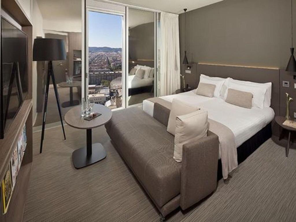 Imagem da galeria de The Level At Melia Barcelona Sky