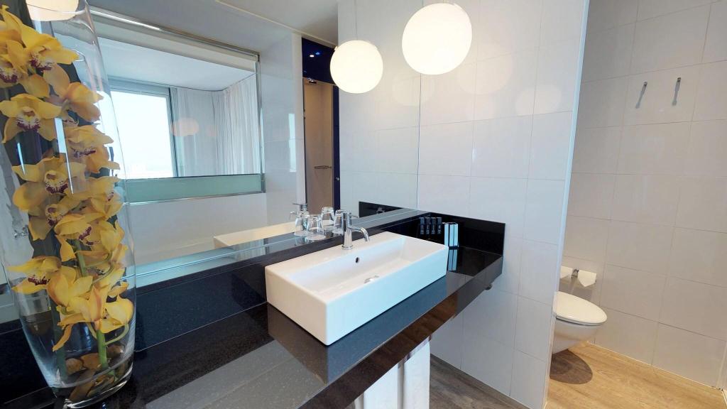 Imagem da galeria de The Level At Melia Barcelona Sky