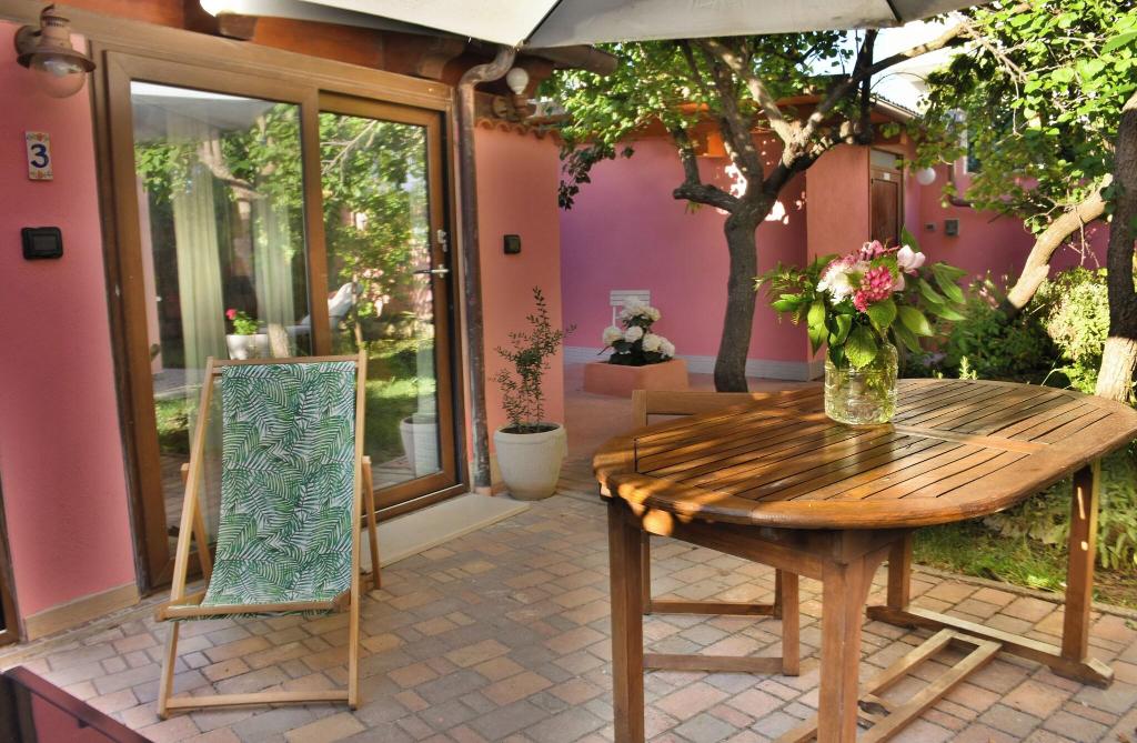Flowery Inn Villa