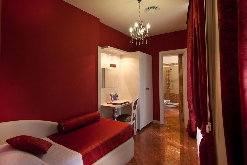 Hotel Fellini