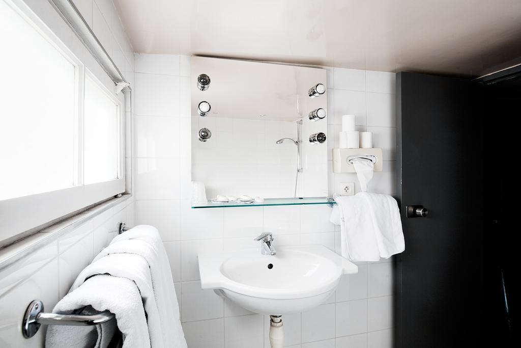 Trendy Canettes Hotel