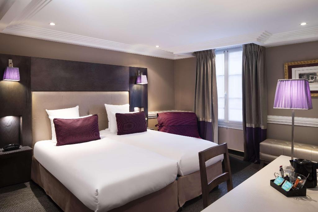 Elysees Hotel