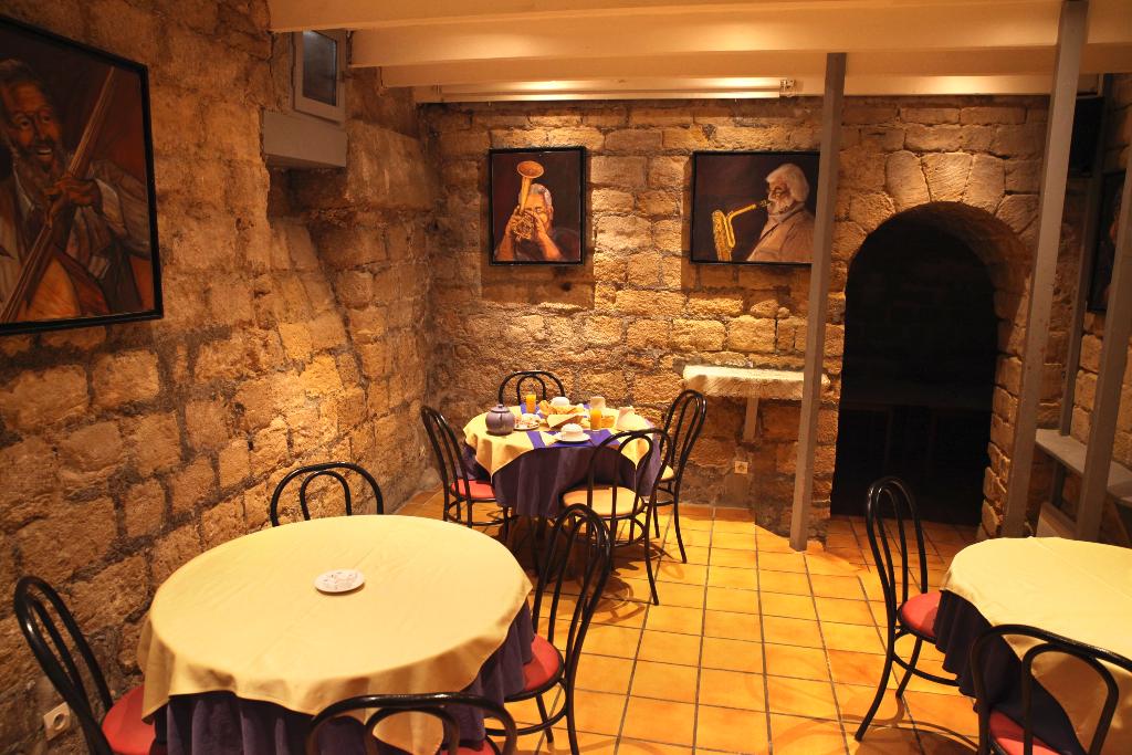 Hotel La Ferme Des Barmonts, Frankreich, Paris. Großes 2