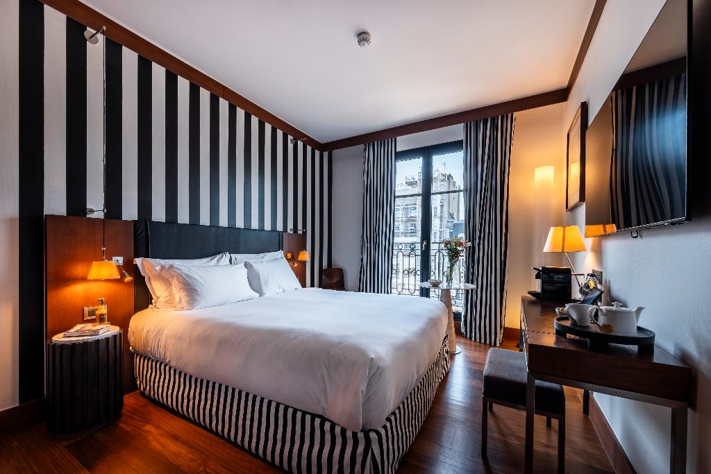 Grand Hotel Champs Elysees