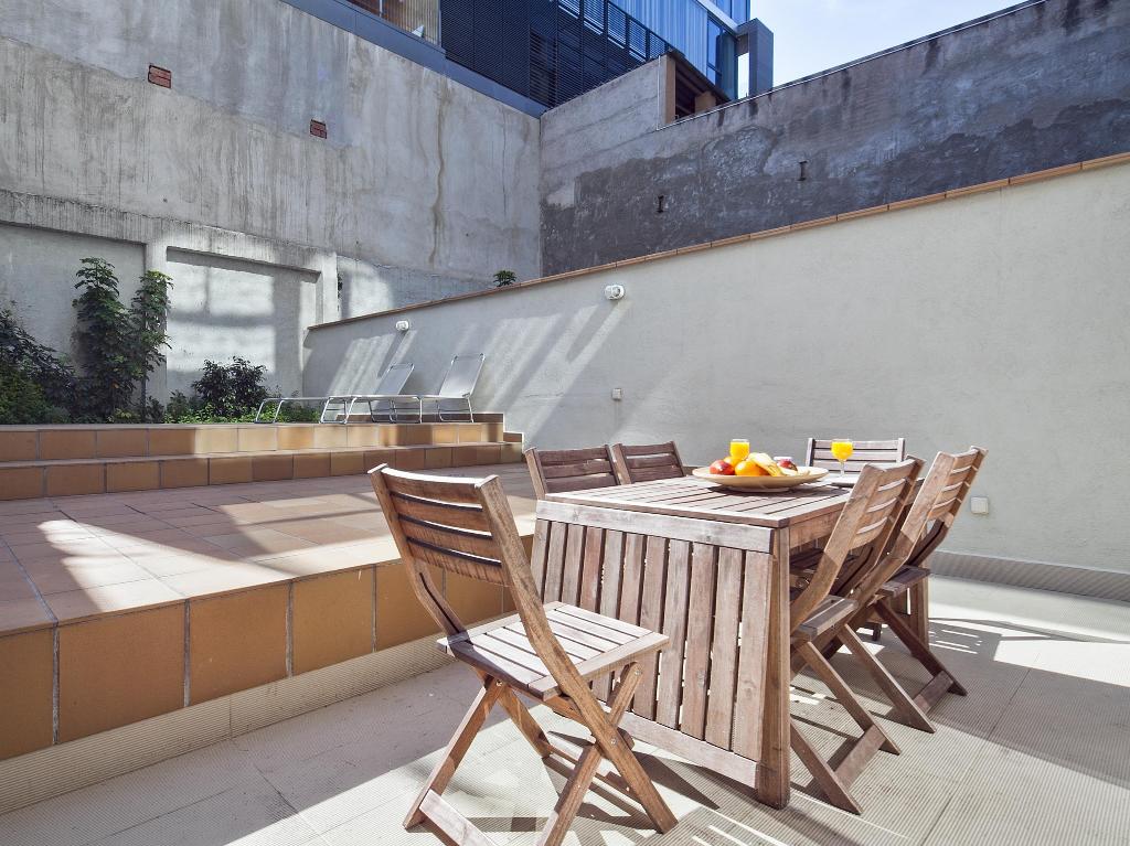 Inside Barcelona Apartments Sants
