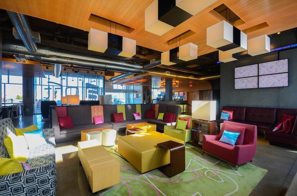 Aloft Vaughan Mills photo 20