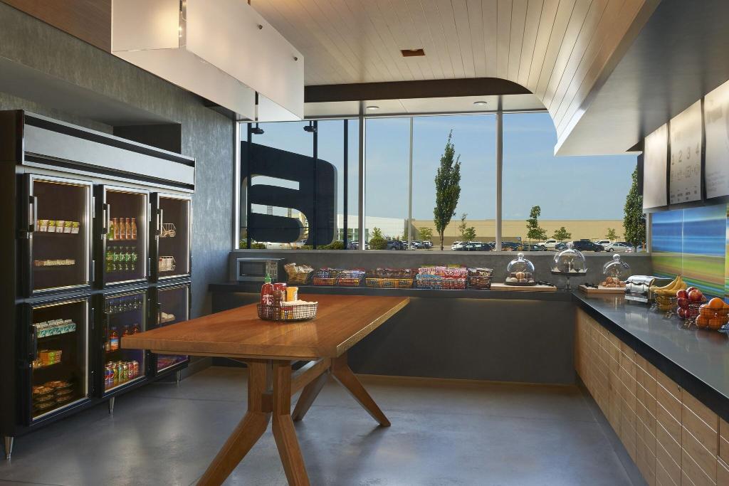 Aloft Vaughan Mills photo 28